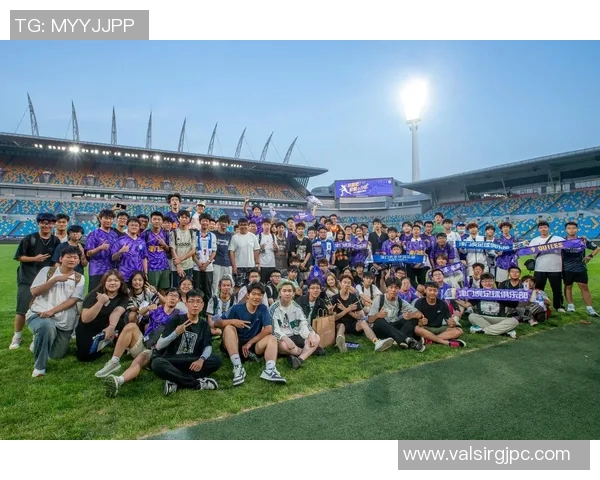 津门虎遭遇重创惨遭扣分处罚球队前景堪忧球迷呼吁加强管理与反思