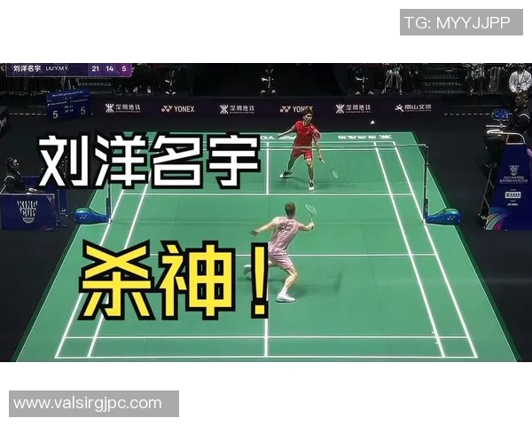 刘洋凭借出色防守能力成功抢断对手球权展现篮球场上战术智慧 刘洋凭借出色防守能力成功抢断对手球权展现篮球场上战术智慧