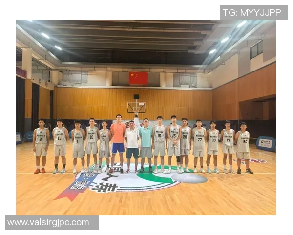 哈尔滨首次举办少年CBA城市赛，吸引众多篮球爱好者关注